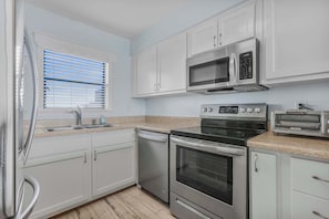 Coffee/tea maker, fridge, microwave, oven - Seaside Beach 3902- 2 BR, direct beachfront condo with pool, sauna, amazing ocean view & balcony (Orange Beach)