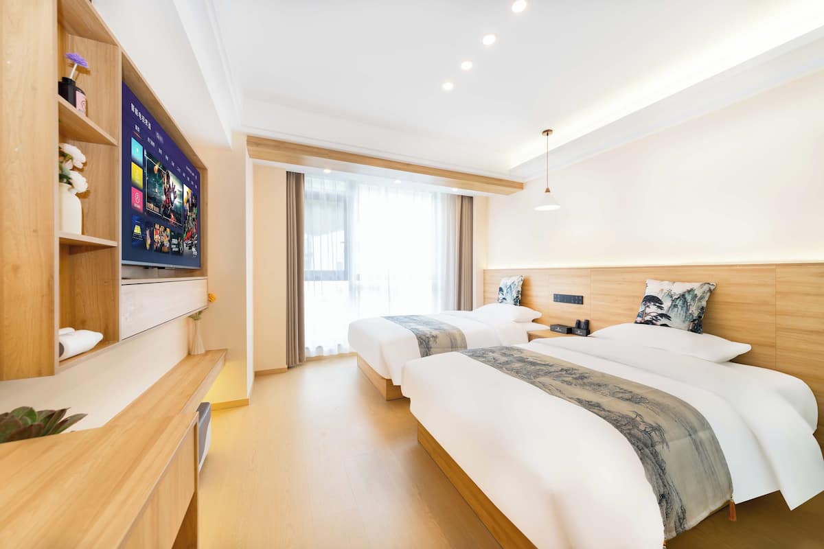 Luxury Twin Room