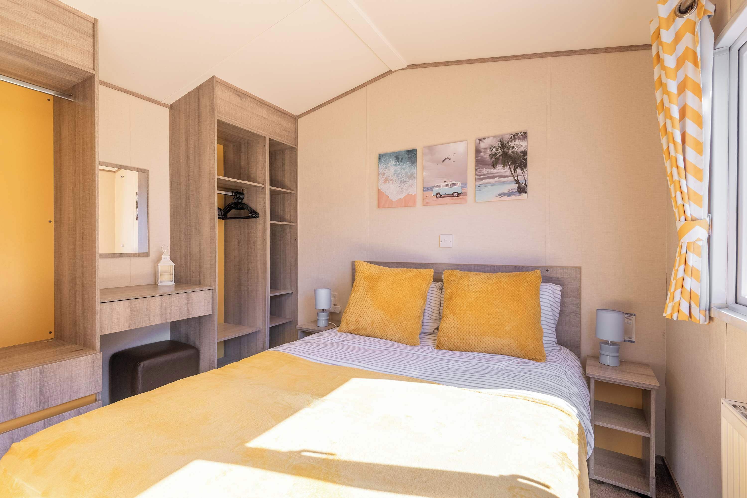 3 室のベッドルーム、WiFi、ベッドシーツ