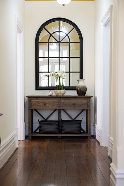 Charming home | Swan BnB Management