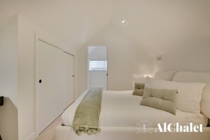 3 sovrum, skrivbord, wi-fi och sängkläder