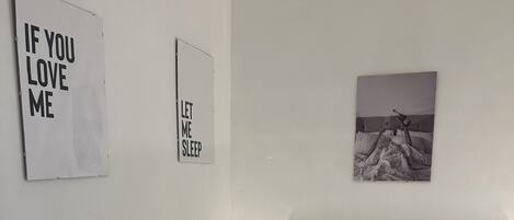 3 bedrooms, in-room safe, iron/ironing board, free WiFi