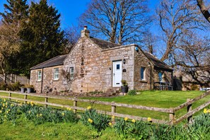 Cottage | Exterior - Cottage in Edlingham Near Alnwick Castle (Alnwick)