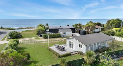 WaveSong Cottage - Your Escape by the Sea