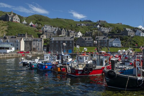 Delightful Seaside Retreat in Gardenstown, No Deposit
