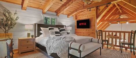 2 Schlafzimmer, Schreibtisch, Bügeleisen/Bügelbrett, Reisekinderbett