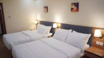Deluxe Double Room, Lake View