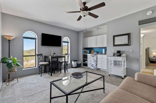 Foothills Villa Suite | Private Wing & Views