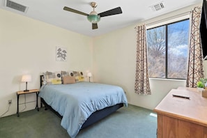 1 bedroom, iron/ironing board, travel cot, WiFi