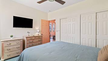 1 bedroom, iron/ironing board, travel crib, WiFi