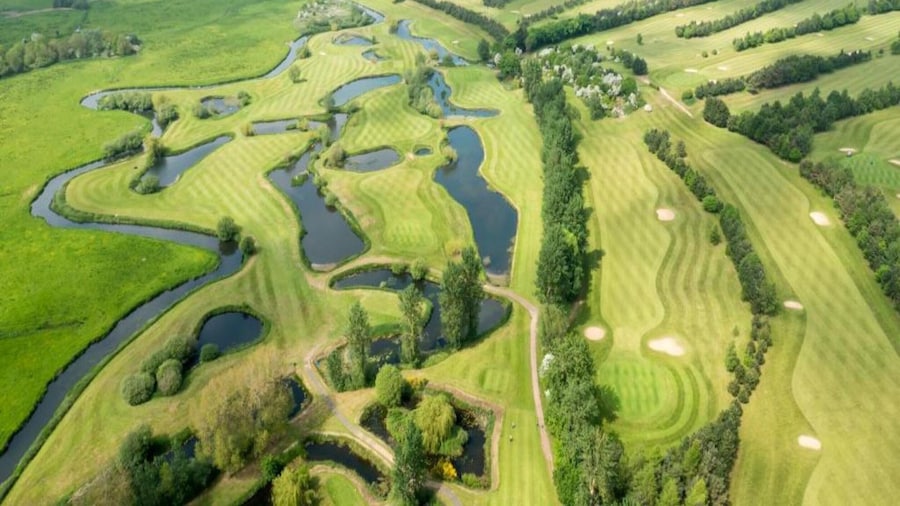 Bell Tent Retreat in Norfolk Countryside