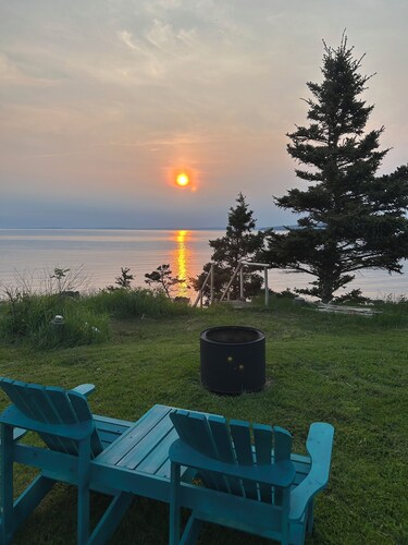 Private Oceanfront Cottage in Scots Bay – Your Quiet Escape on the Bay of Fundy