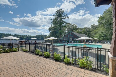 西福德湖畔陽光小屋, 帶泳池