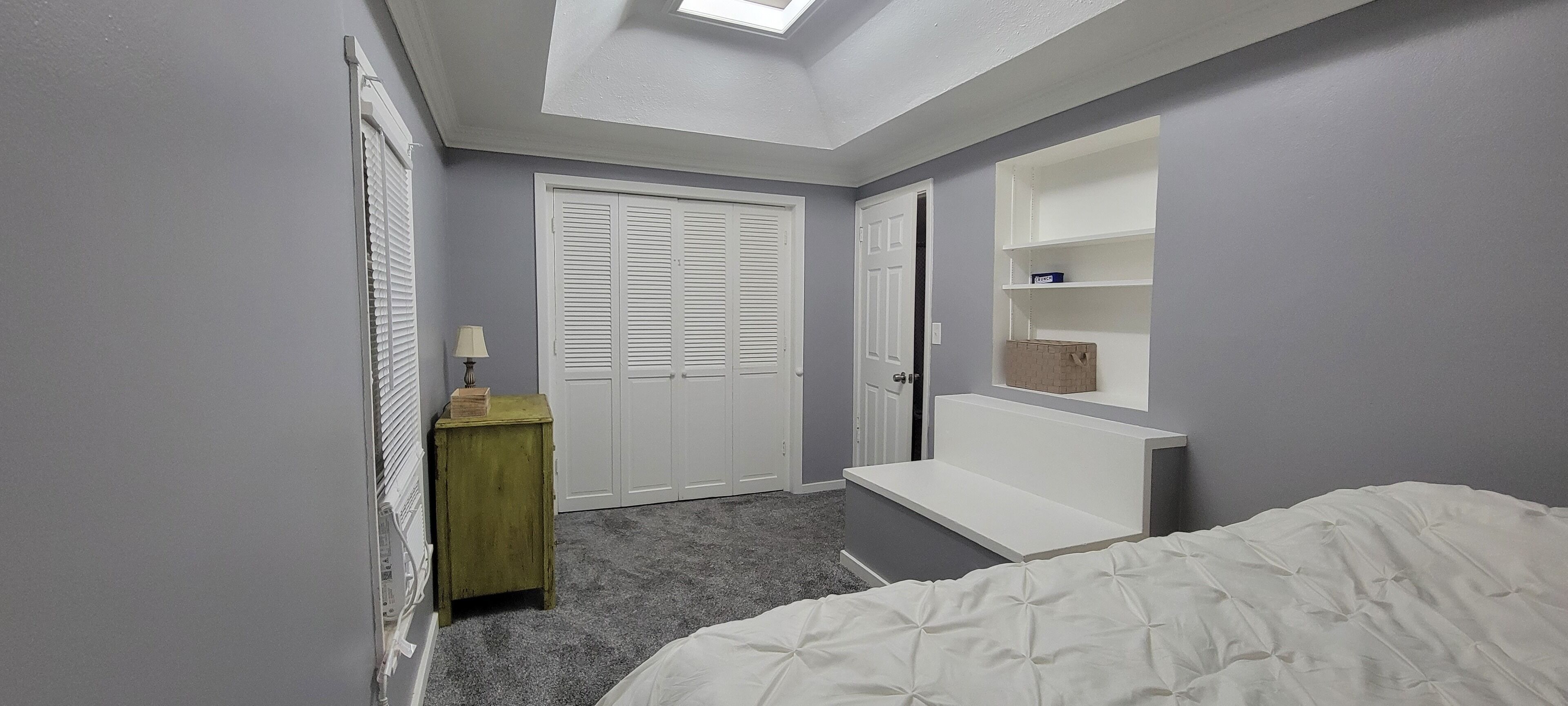 2 多间卧室、熨斗/熨衣板、WiFi、床单