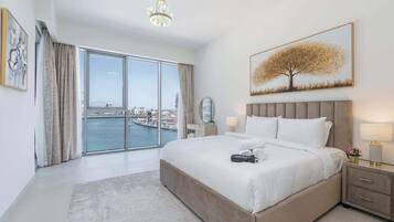 3 bedrooms, desk, iron/ironing board, WiFi