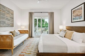 21 bedrooms, desk, iron/ironing board, travel cot - Modern Coastal Homes | Heated Pool (Bay St. Louis)