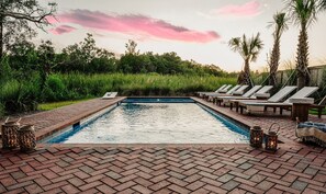 Outdoor pool, a heated pool
