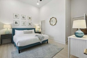 14 bedrooms, desk, iron/ironing board, free WiFi