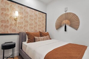 1 bedroom, desk, iron/ironing board, free WiFi