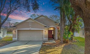 Exterior - The Comfort House | Step-Free 3BR w/ Fenced Yard (Riverview)