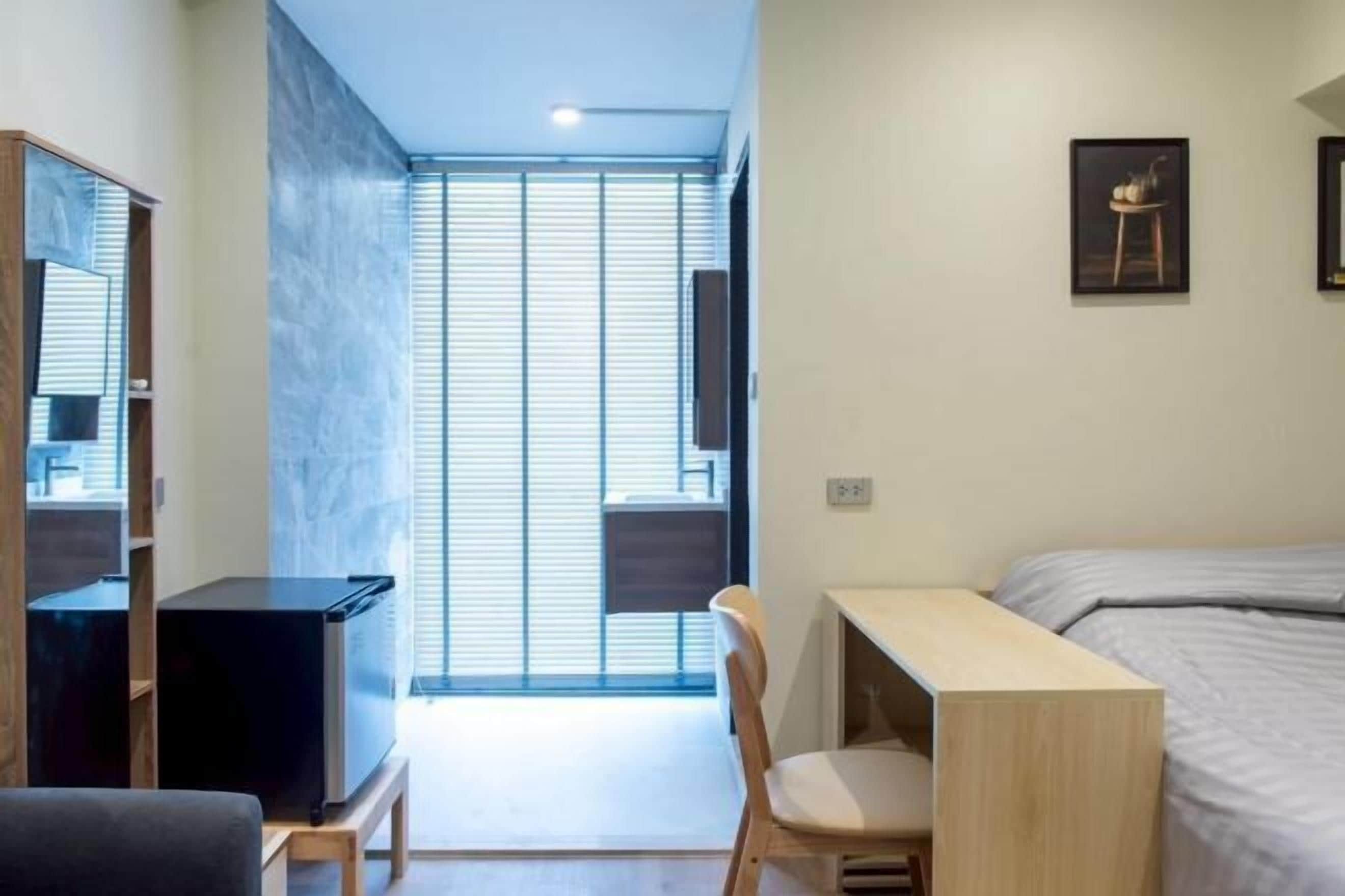 Couette en duvet d'oie, bureau, Wi-Fi gratuit, draps fournis