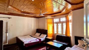 Deluxe Double Room, Mountain View | Soundproofing, iron/ironing board, free WiFi