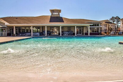 Fairway View: 2  BR, 2  BA Condominium in Leland, Sleeps 6