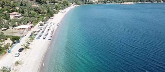 Limni Stone Apartments – Coastal Haven