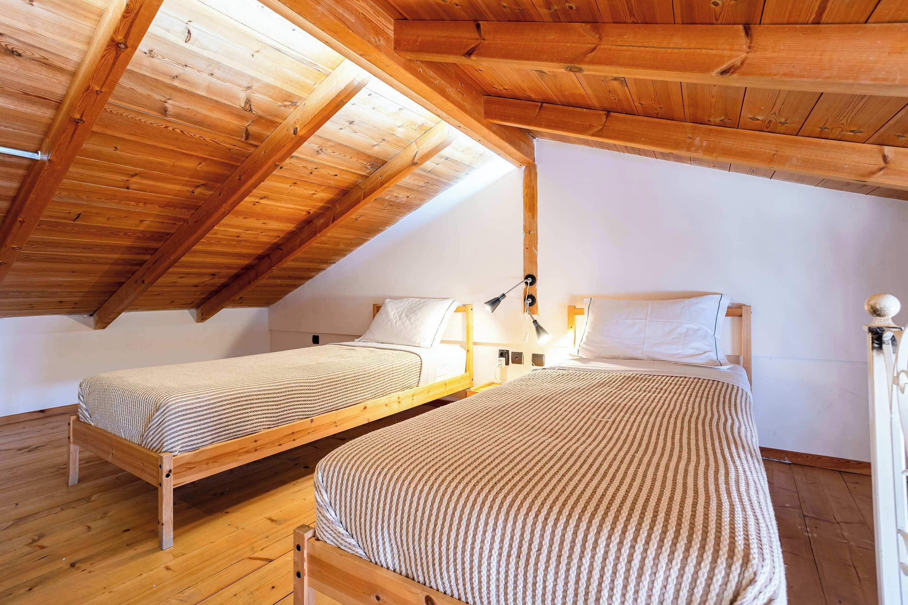2 chambres, fer et planche à repasser, Wi-Fi, literie fournie