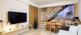 Limni Stone Apartments – Coastal Haven