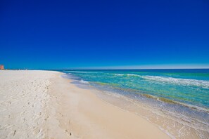 Condo, 3 Bedrooms | Beach
