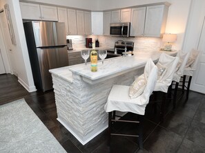 Condo, 2 Bedrooms | Private kitchen | Fridge, oven, coffee/tea maker, toaster - Emerald Isle 1609 2 Bedroom Condo (Panama City Beach)