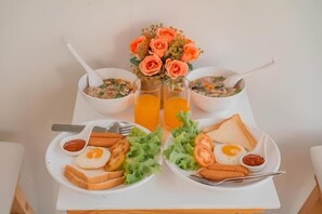 Desayuno continental incluido todos los días