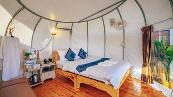 Basic Double Room, Mountain View | Free WiFi, bed sheets