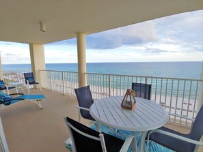 Apartment, 3 Schlafzimmer | Speisen im Freien