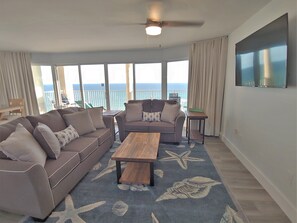 Apartment, 3 Schlafzimmer | Wohnbereich