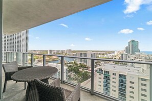 Buiten dineren