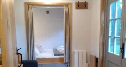 Chalet for 2 Persons in Ashurst, No Deposit