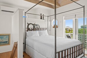 5 chambres, bureau, fer et planche à repasser, lit parapluie