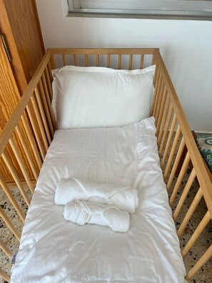 1 bedroom, iron/ironing board, WiFi, bed sheets - See View Calm - 2 rooms Apartment in Epidaurus with great sea views Z4 (Epidaurus)
