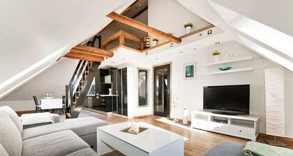 200m to Bryggen l Luxury 3 BR l 2min to Floibanen