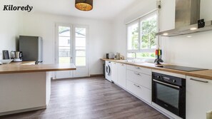 Private kitchen - Kiloredy, typical Basque house 25 minutes from Bayonne (Bidache)