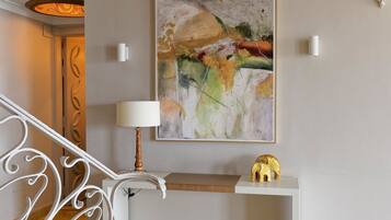 Elite Apartment | Free WiFi