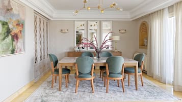 In-room dining