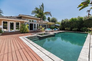 Pool - La Jolla Retreat: Pool, Tennis, & Walk to Beach (San Diego)