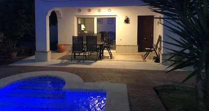 Detached house 5 kms from La Barrosa beach