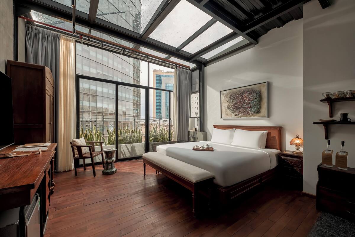 Quarto premium, vista para a cidade (Artist) | 1 quarto, escrivaninha, Wi-Fi de cortesia, roupa de cama