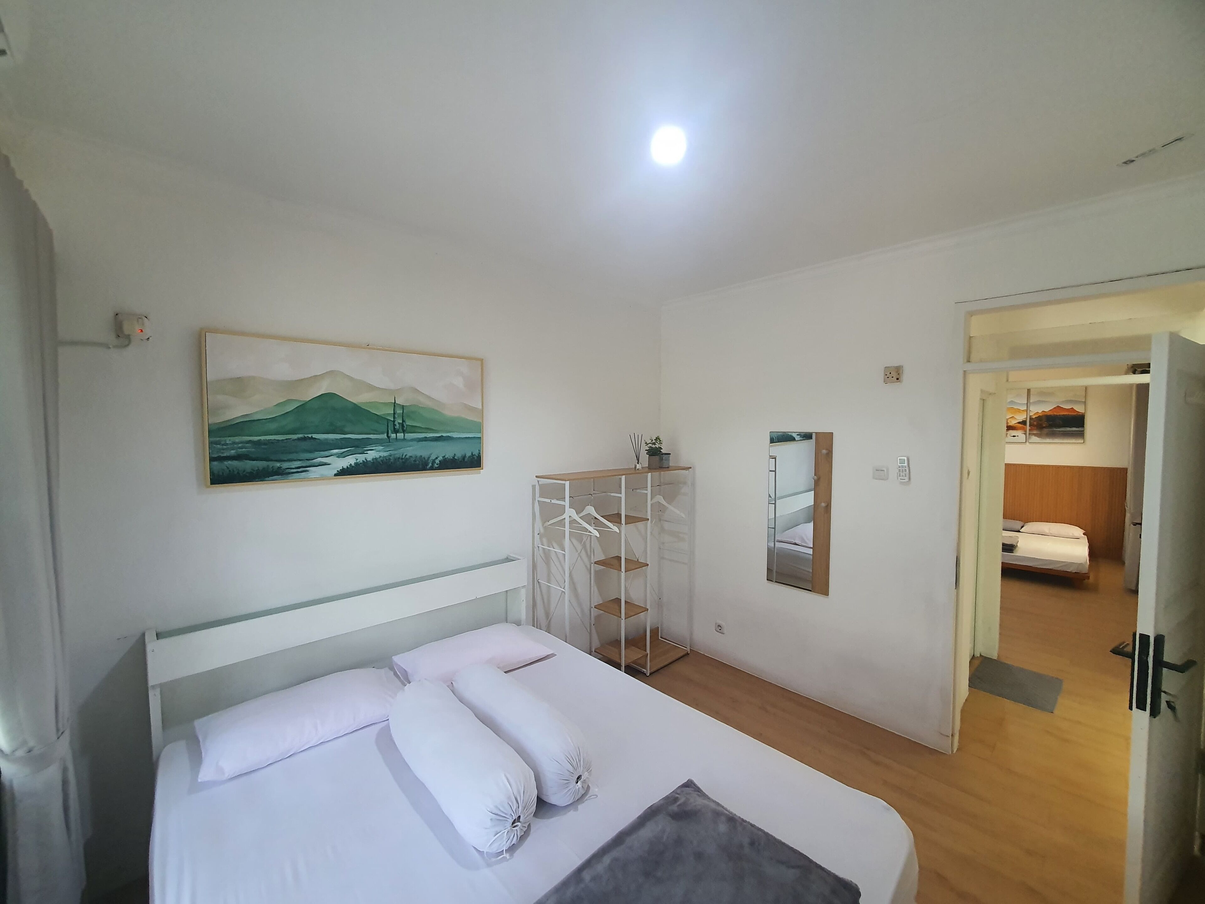 3 bedrooms, iron/ironing board, WiFi