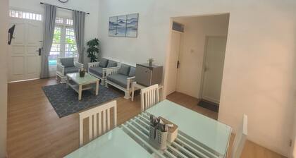 Family-Friendly - 5 minutes from Bogor Jagorawi Tol Gate -3 Bedroom - 2 Bathroom