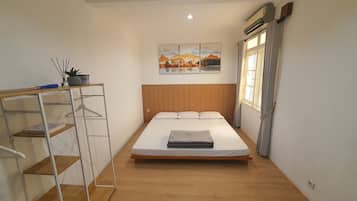 3 bedrooms, iron/ironing board, WiFi